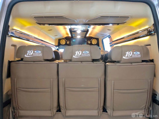 Ford Transit Limousine Cao Cấp Giảm Giá Sốc Hơn 200 Triệu