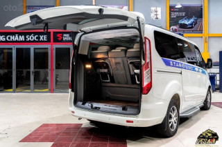 Ford Tourneo Limousine Phiên Bản Giới Hạn