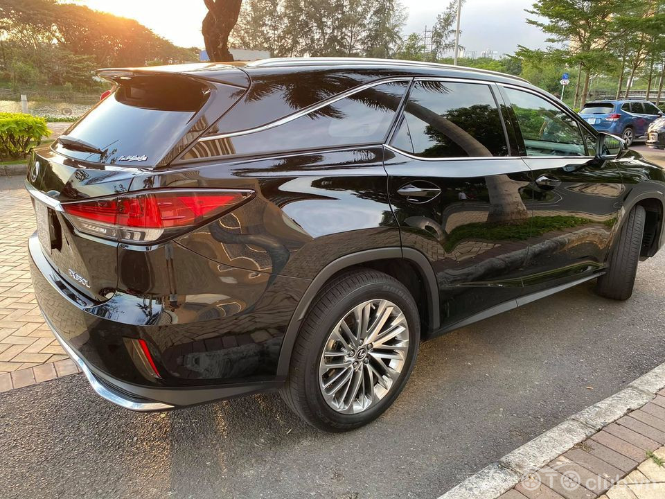 Chính chủ bán Lexus RX350L model 2020, sx cuối 2019