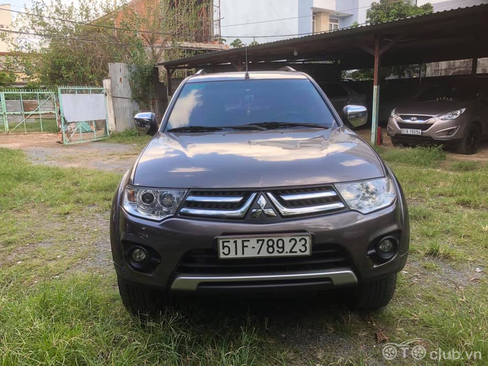 Bán xe Pajero Sport đời 2016, máy dầu 2.4, một đời chủ