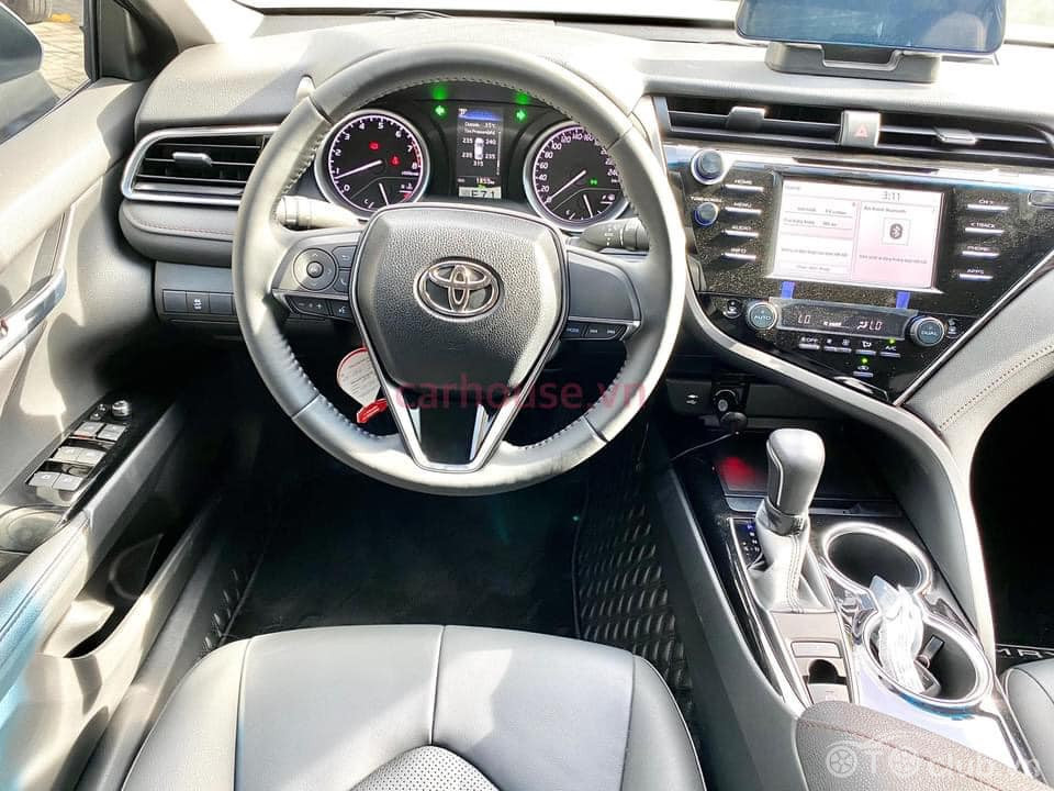 Toyota camry 2.0G sx 2020