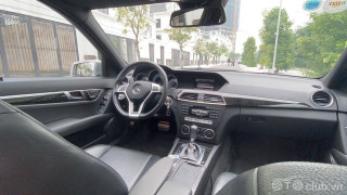 Mercedes C300 AMG V6 3.0 2013