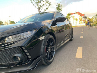 Cần bán Civic RS 2019