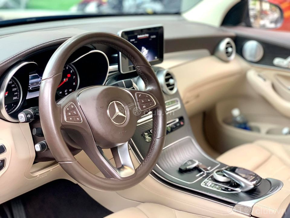Mercedes Benz GLC 300 4Matic 2019