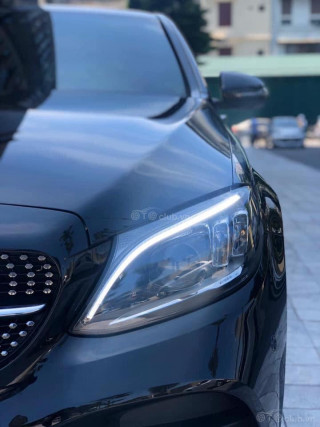 Mercedes Benz C300 AMG sx 2019 đăng ký t5/2020