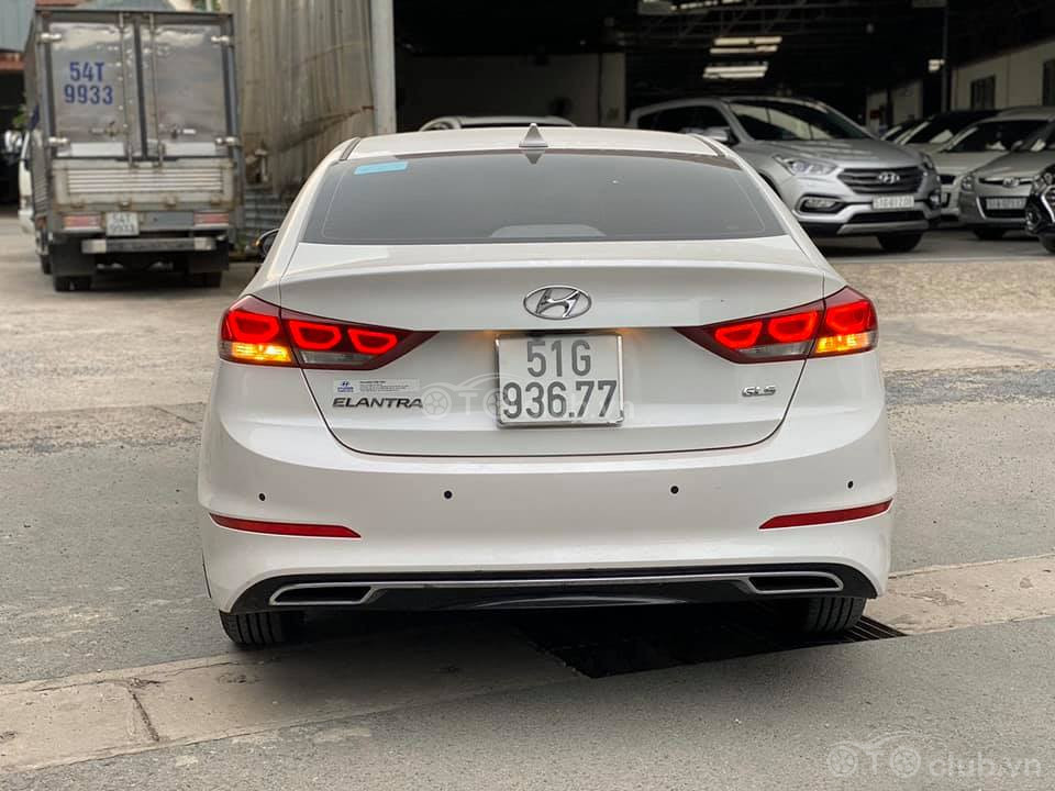 Hyundai elantra 2019 MT