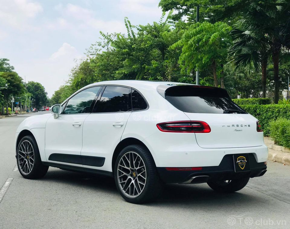 Porsche Macan Model 2016