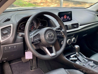 Mazda 3 sedan 1.5L Facelift sx 2018