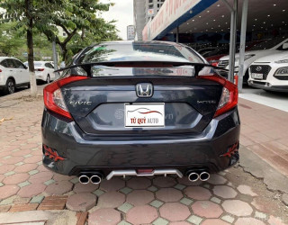 Honda Civic 1.8E 2018 - Xanh Đen