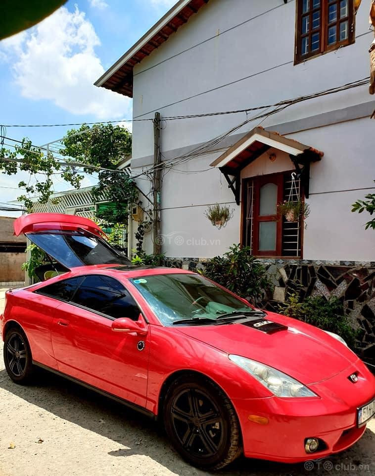 Toyota Celica 1.8AT hai cửa, 190 mã, phiên bản GTS