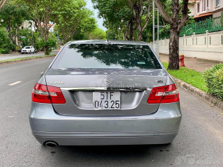 Mercedes E200 Blue Efficiency model 2012