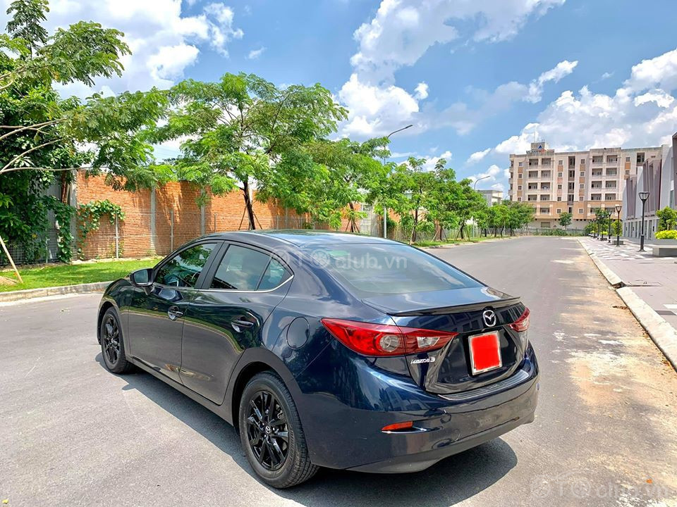 Mazda 3 1.5 2018 Facelift bản sedan