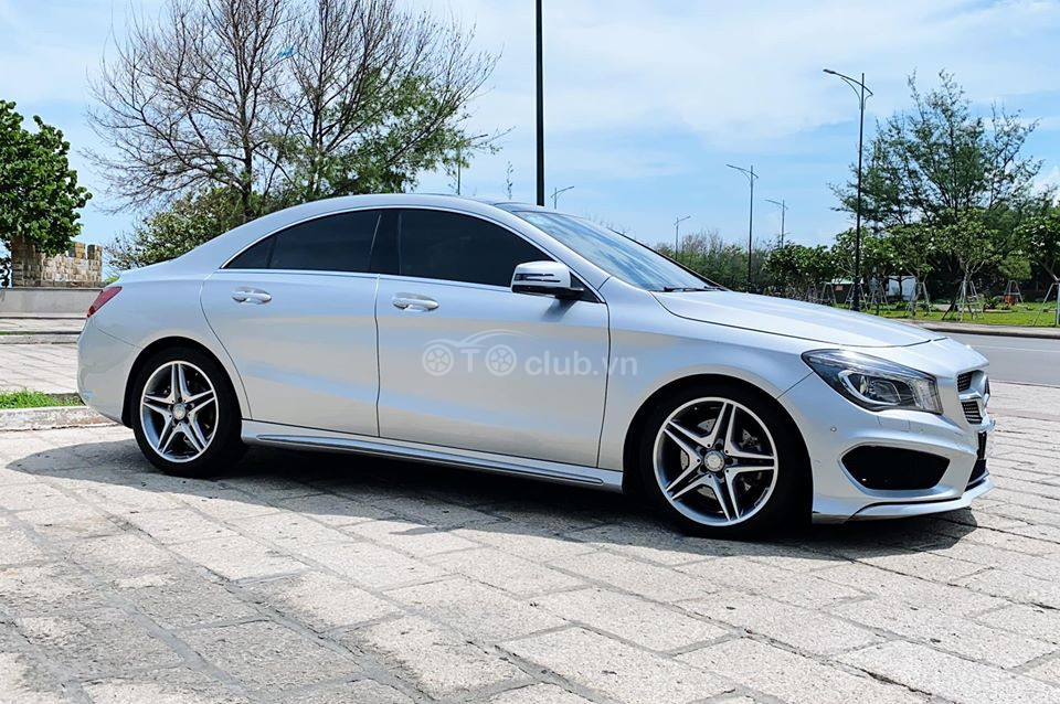 Mercedes Coupe CLA 250 AMG