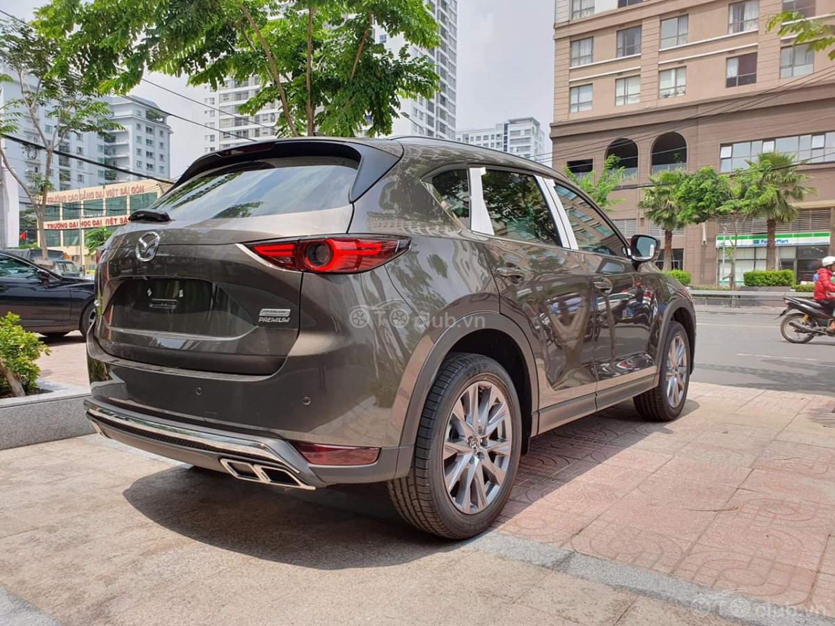 Mazda CX5 2020 - giảm khủng đến 85tr, nhiều quà tặng từ đại lí, hỗ trợ góp 85% , trả trước 195 triệu. Xe có sẵn tại kho