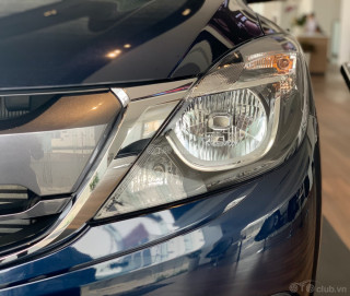 Mazda BT-50 Luxury 2018- giảm khủng 70tr + nhiều quà tặng đại lí ,mới 100%