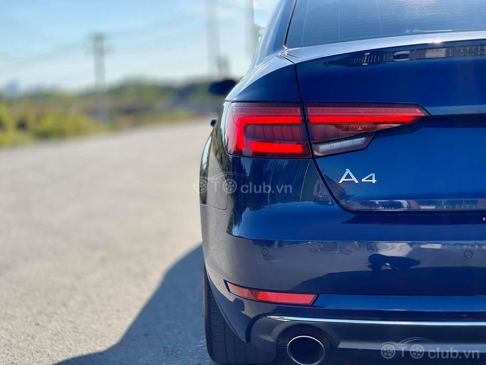 bán Audi A4 2017
