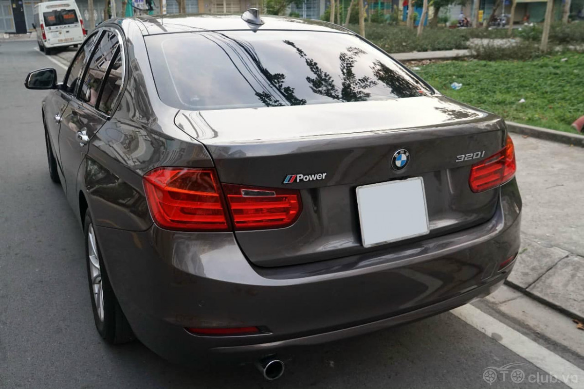 Bán BMW 320i F30 sx2013, biển số TP đẹp 9 nút