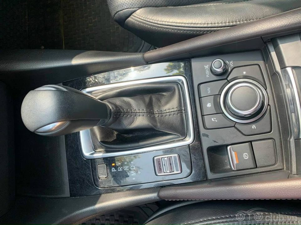Mazda 3 Luxury 1.5at 2019